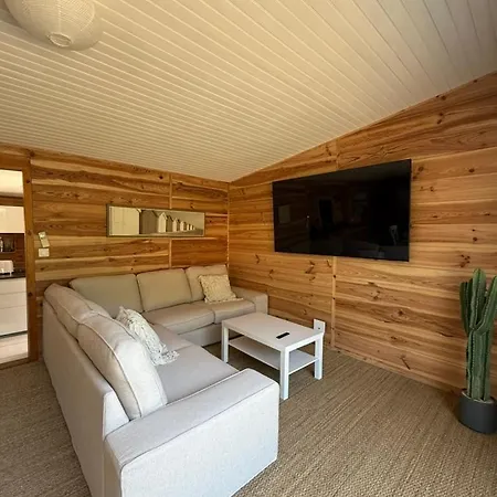 Дом отдыха La Maison De La Foret Et Son Jaccuzy