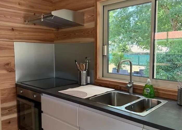 La Maison De La Foret Et Son Jaccuzy Dom wakacyjny Biscarrosse